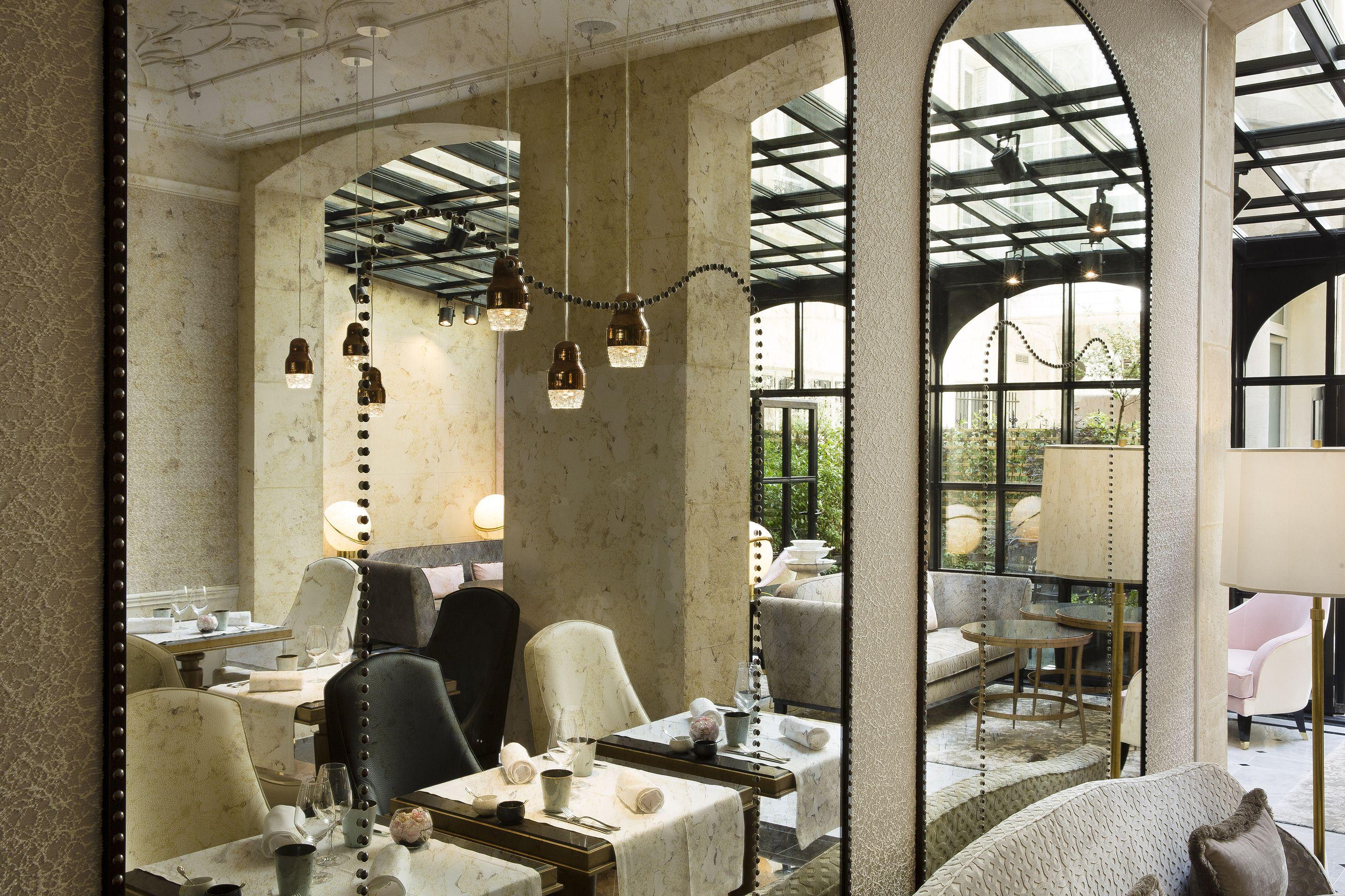 Le Narcisse Blanc Hotel