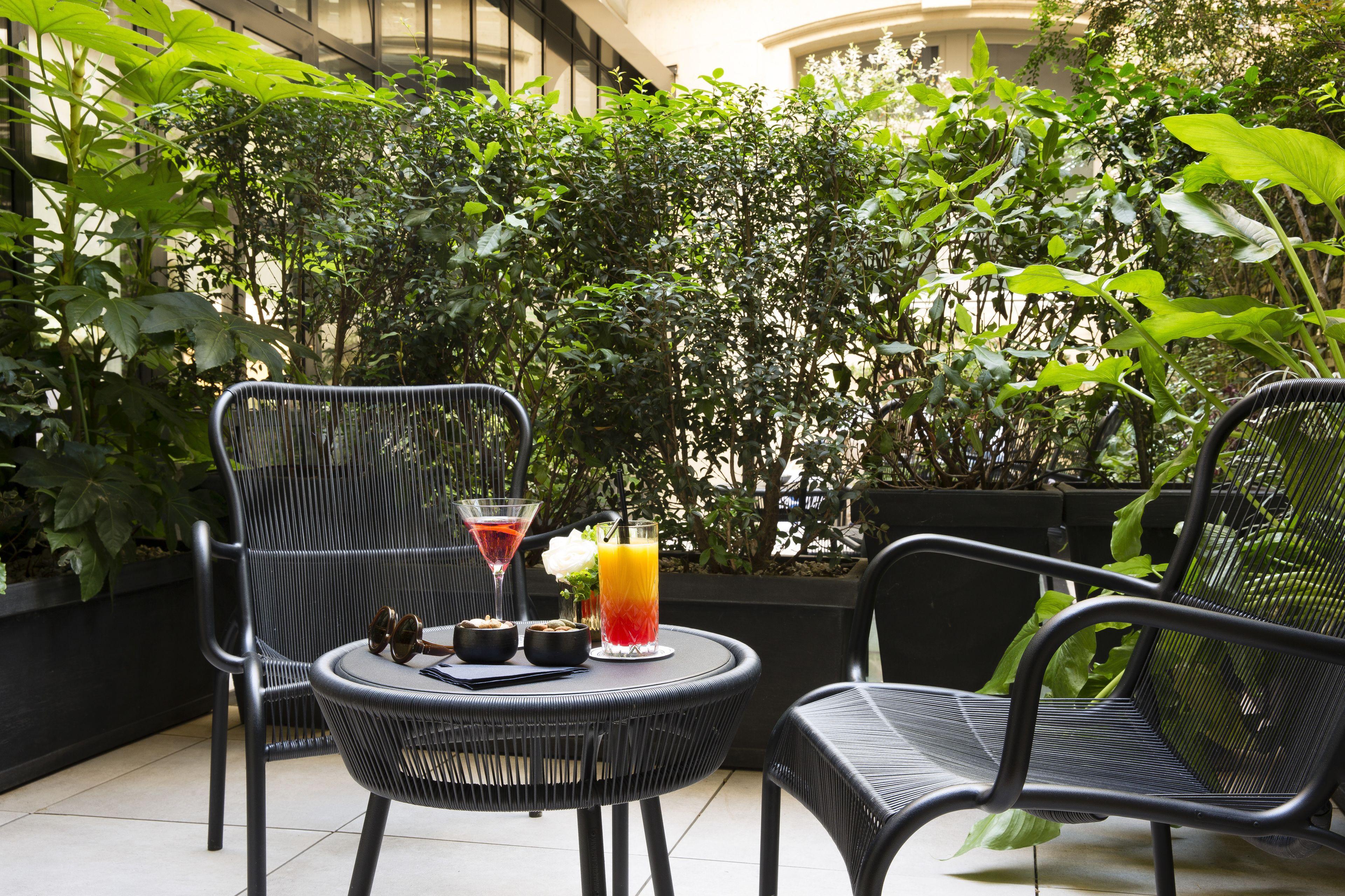 Le Narcisse Blanc Hotel 5*