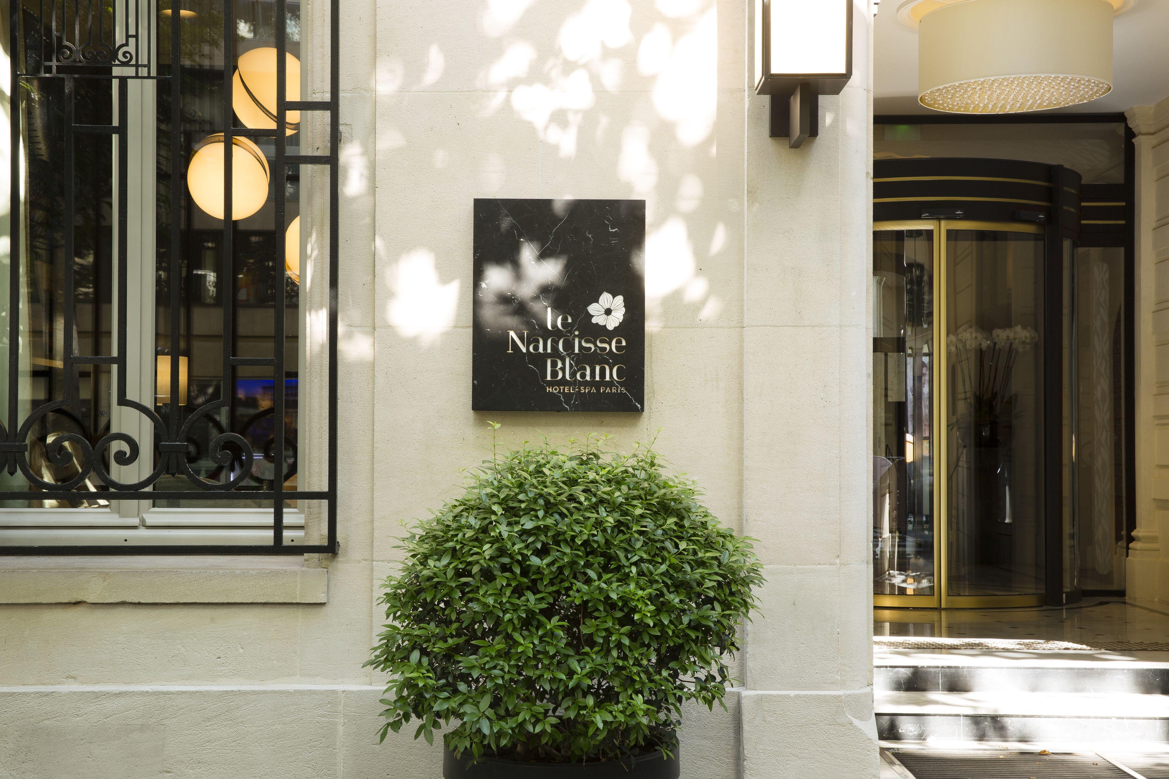 Le Narcisse Blanc Hotel 5*