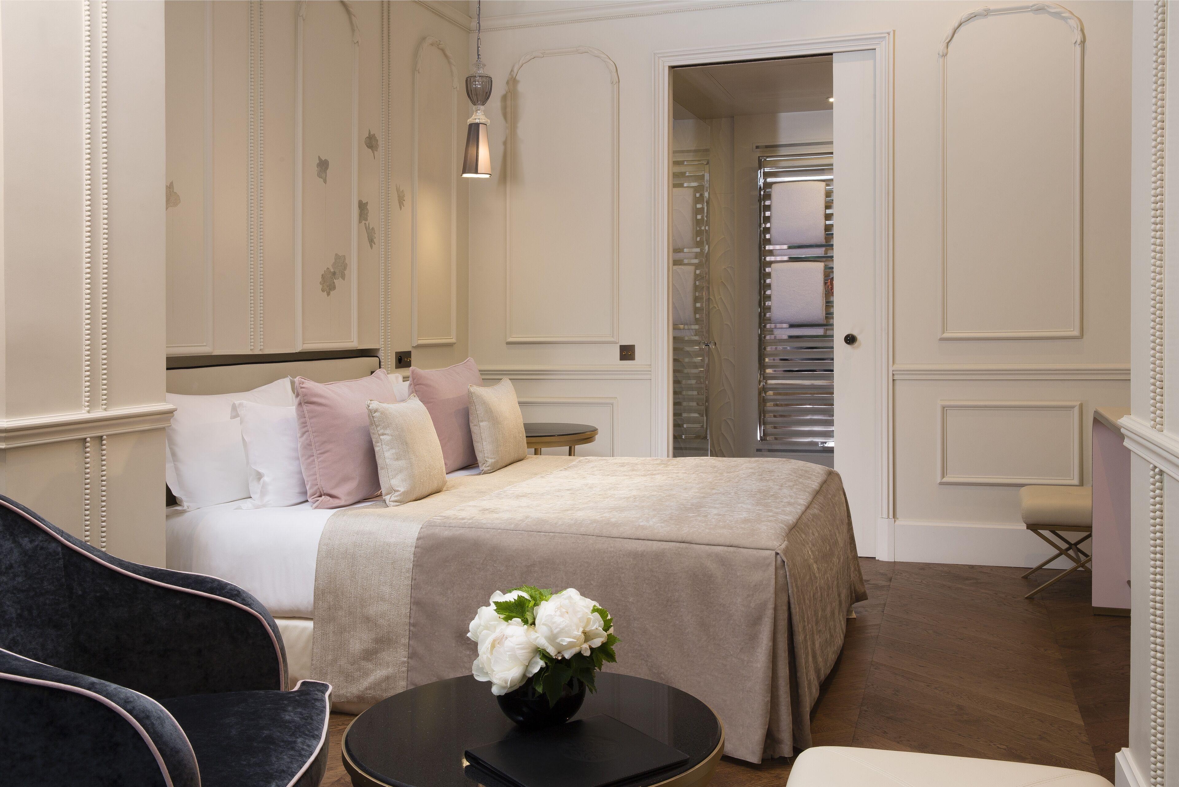 Hotel Le Narcisse Blanc Paris