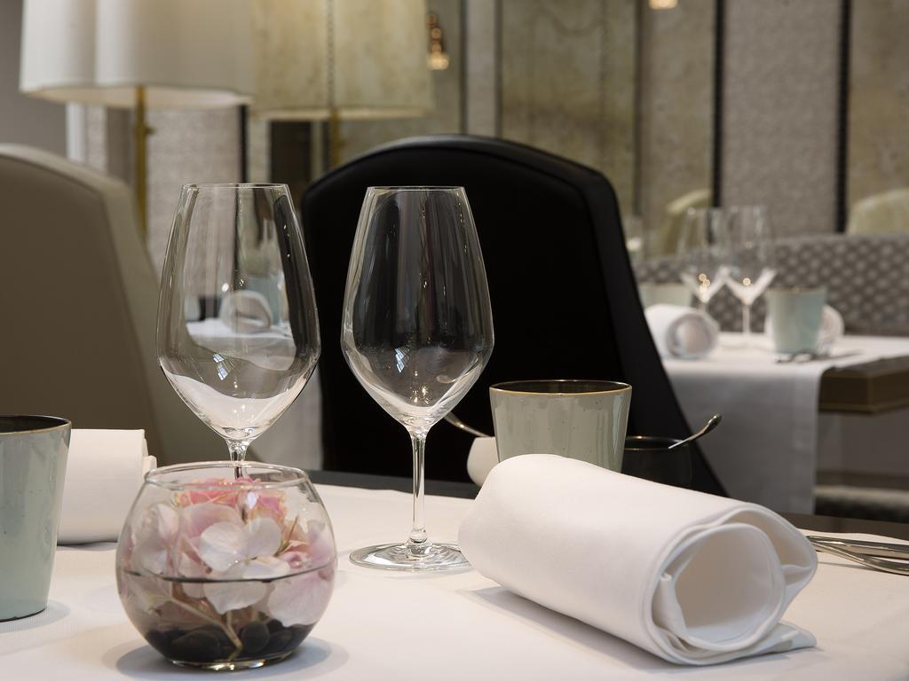 Le Narcisse Blanc 5* Parigi